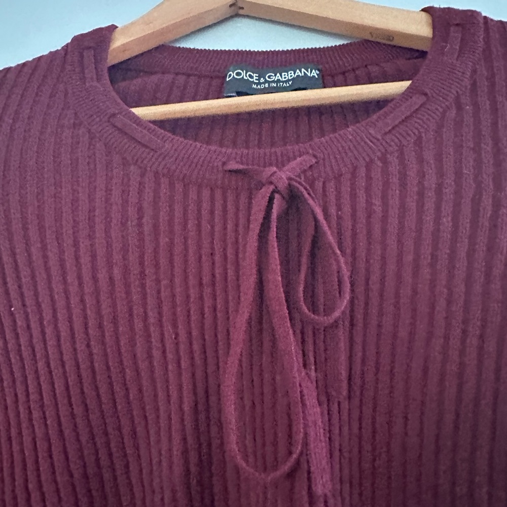 Dolce and Gabbana long sleeve maroon sweater with scoop neck and ribbon details - Picture 7 of 7